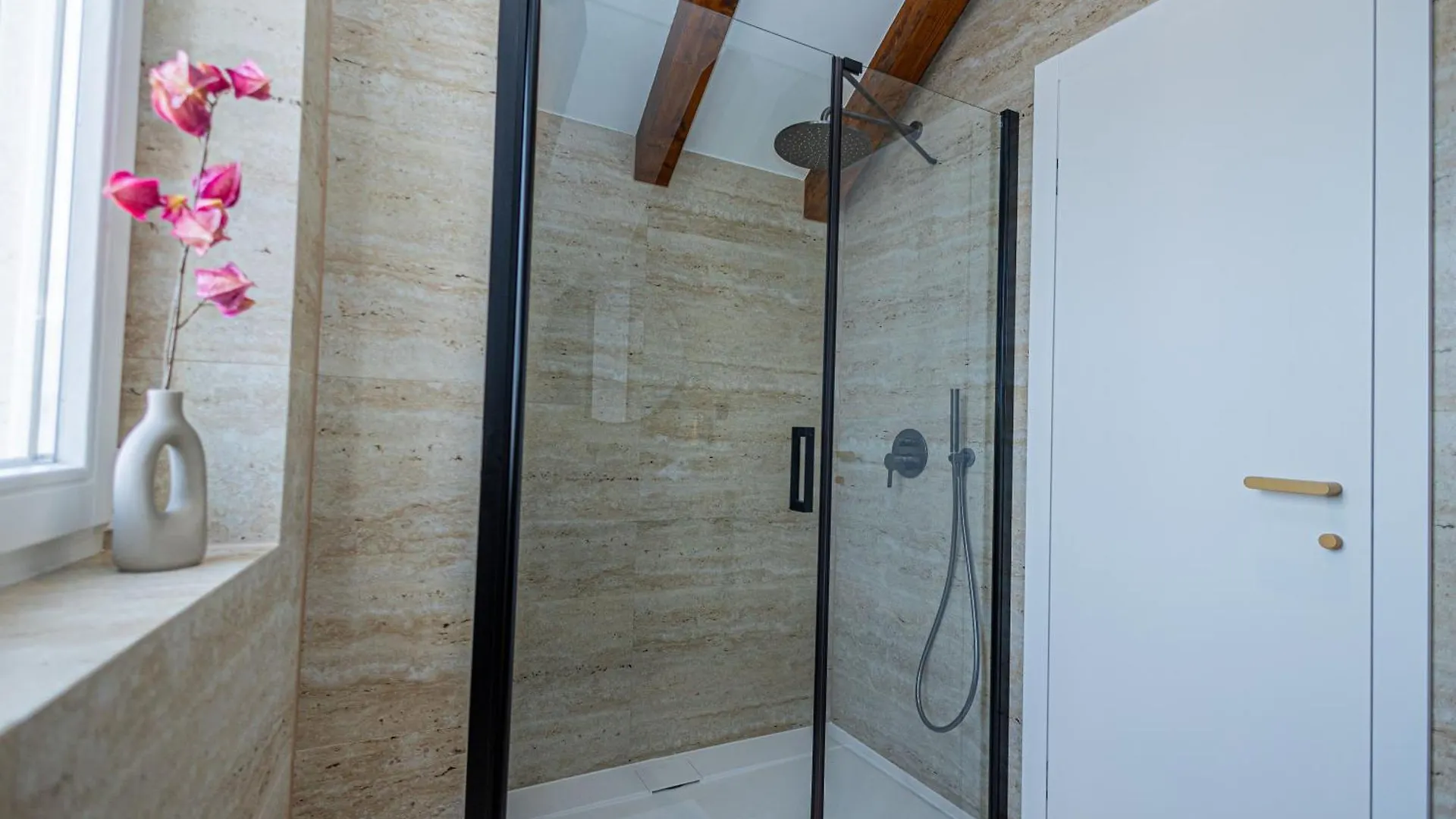 Olea Luxury Rooms & Spa 스플리트 0*,