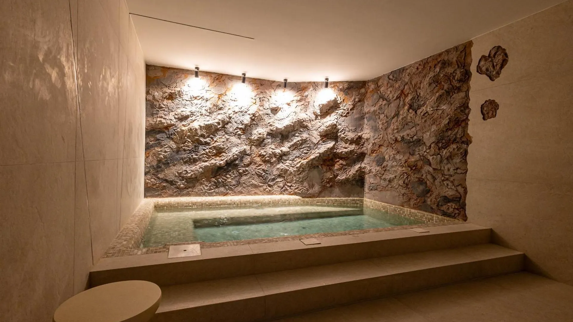 Olea Luxury Rooms & Spa 스플리트 0*,